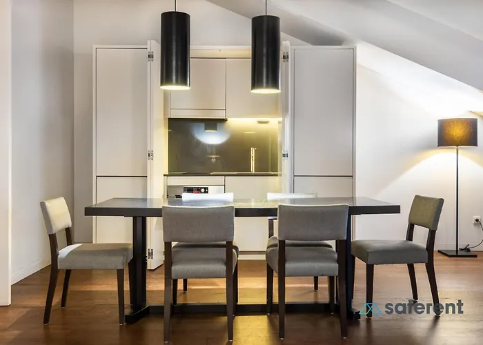 Exclusive Top Floor 2Bd By The Timeout Market
